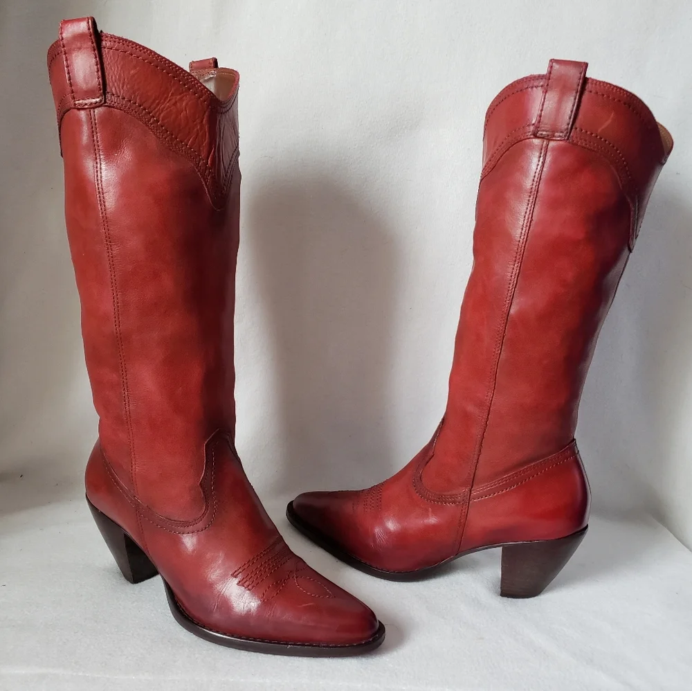 Vintage Red Heeled Boots - Picture 5 of 15